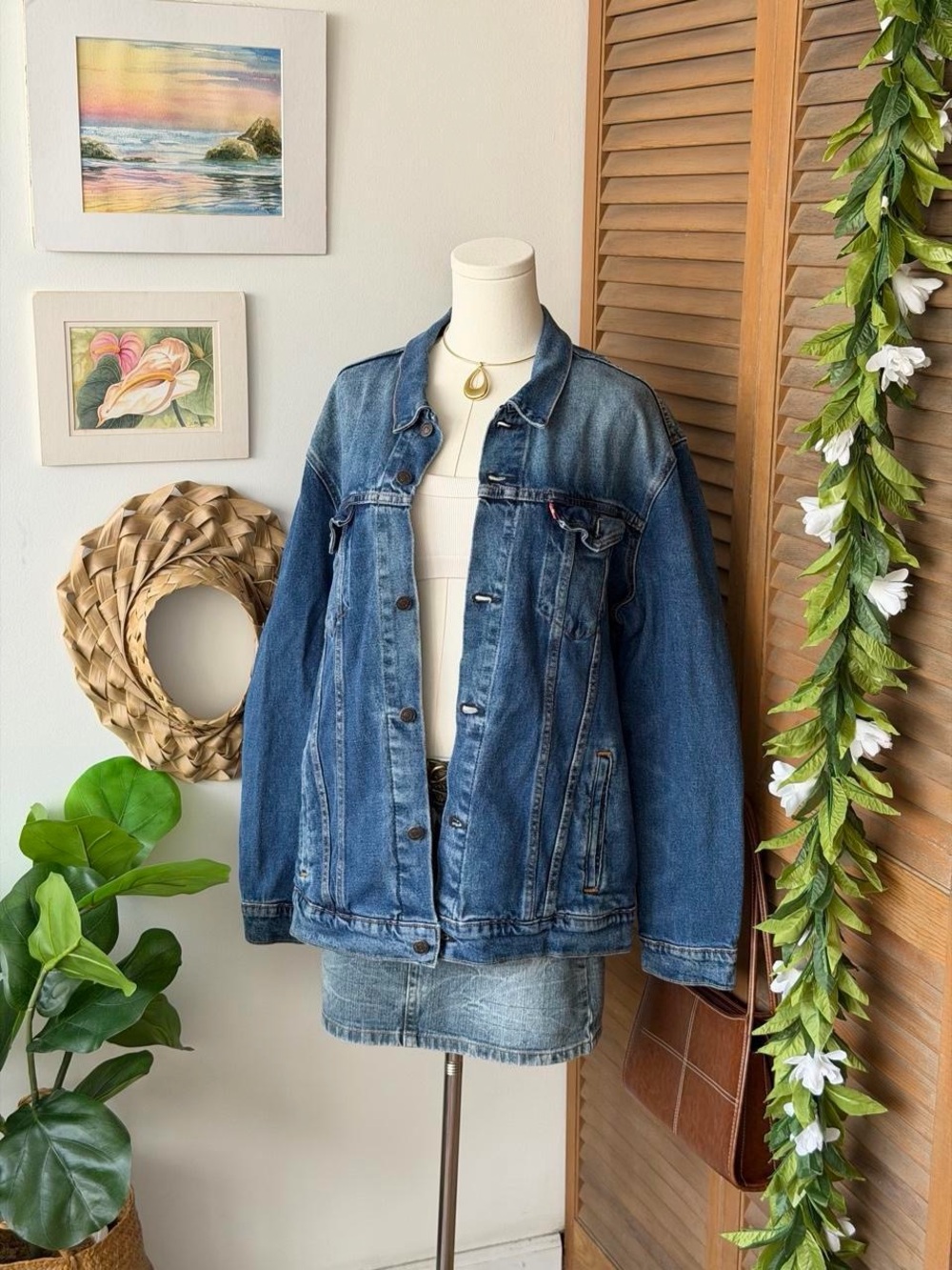 levi’s denim jacket